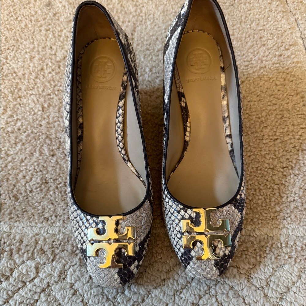 Tory Burch Gray and Gold Flats with Snakeskin Print